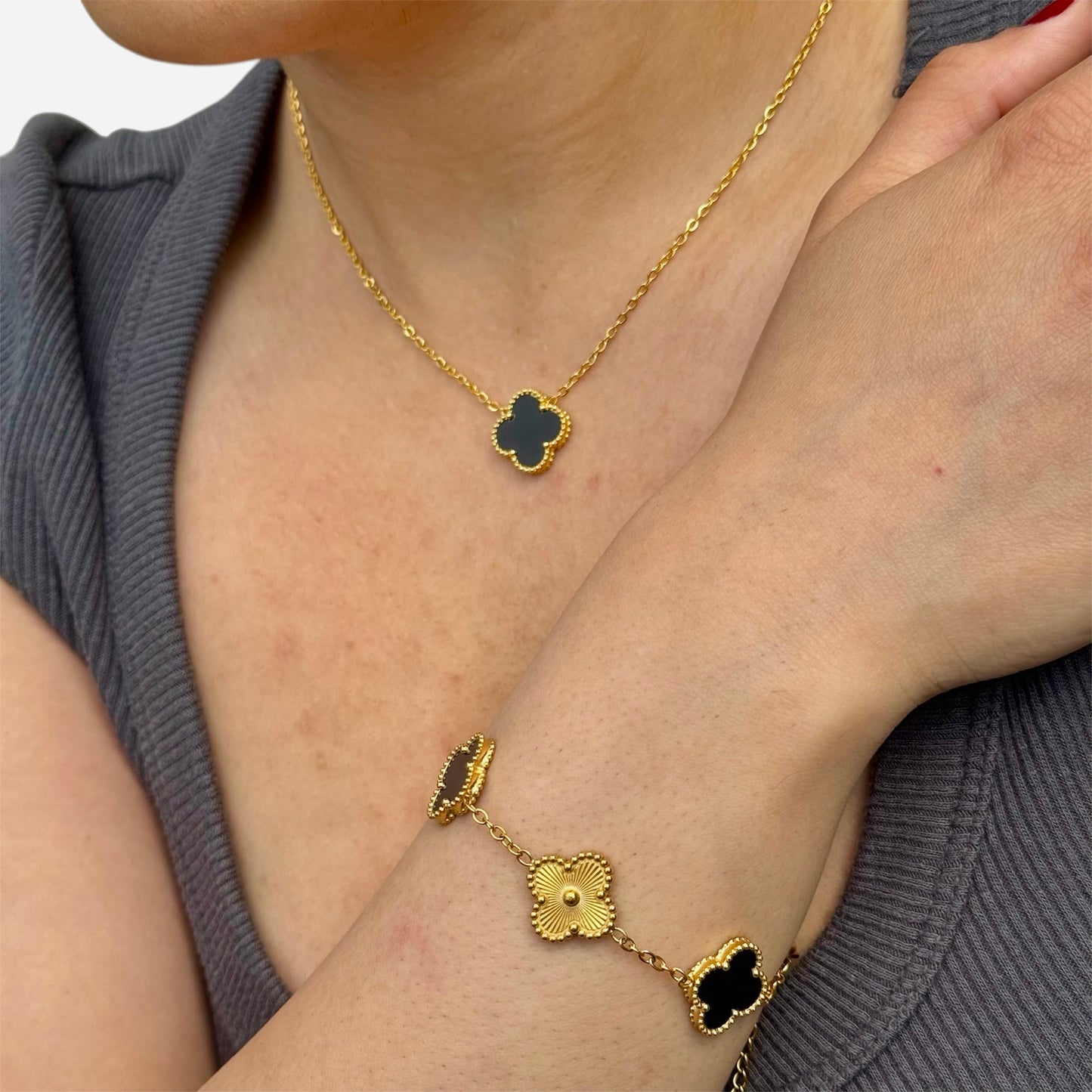 Bicolor Clover Bracelet